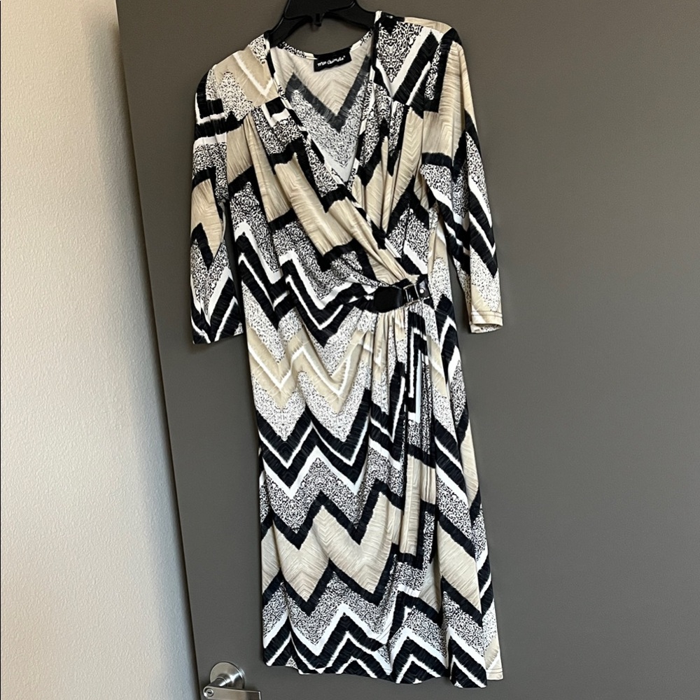 Zig-Zag Wrap Dress